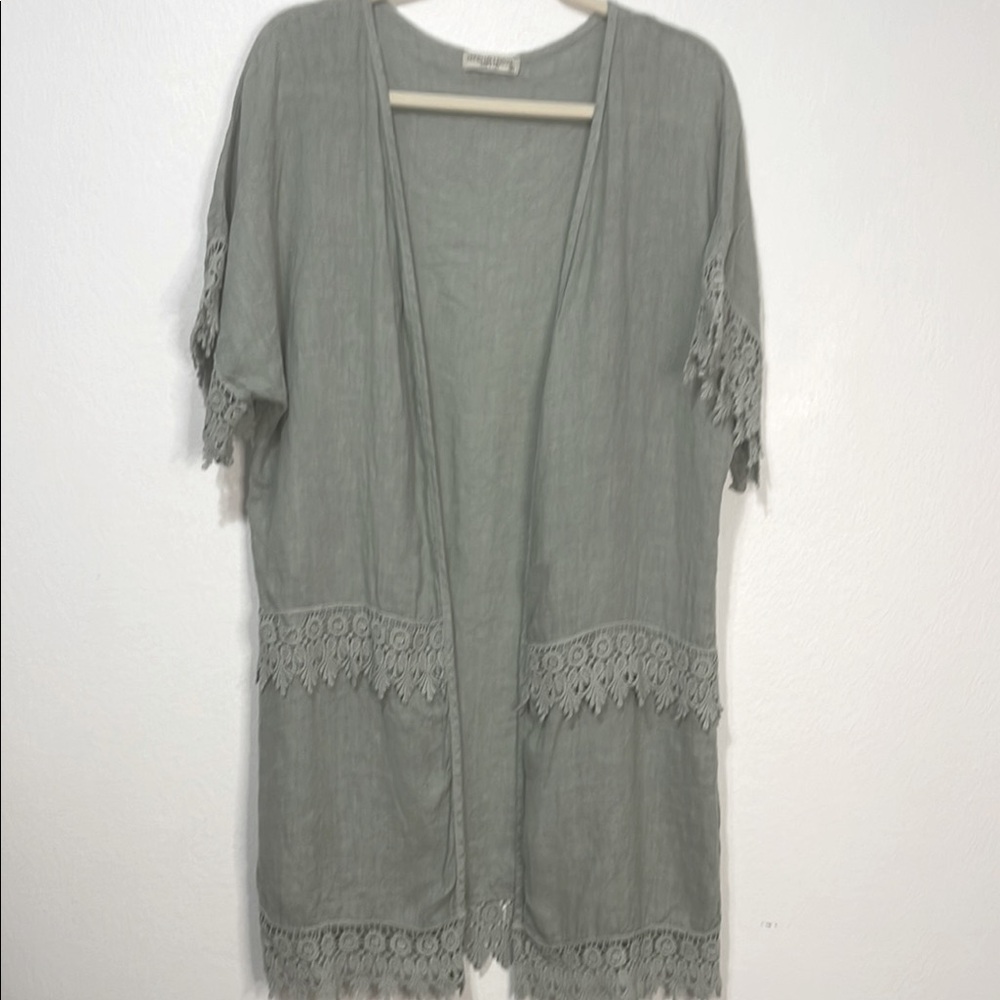 Kimono Linen Lace Trim Size Medium PTP 25” EUC